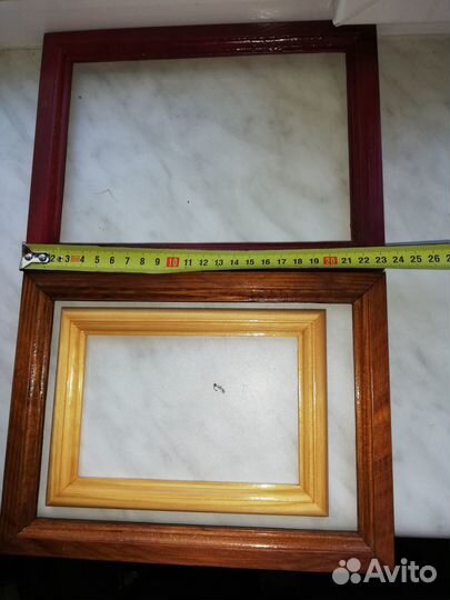 Рамки деревянные без стекла. 6 бол и 30 мал