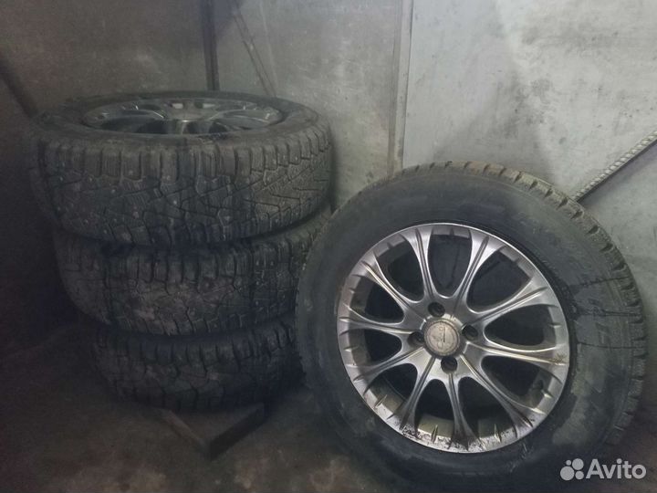 Комплект колес r15