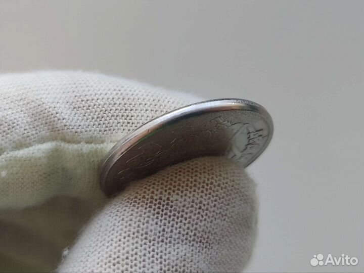 Редкий брак 25 рублeй гладкий гурт