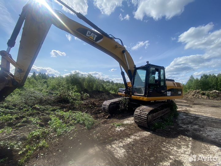 Гусеничный экскаватор CAT 324D L, 2011