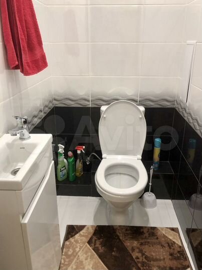 2-к. квартира, 63 м², 4/9 эт.