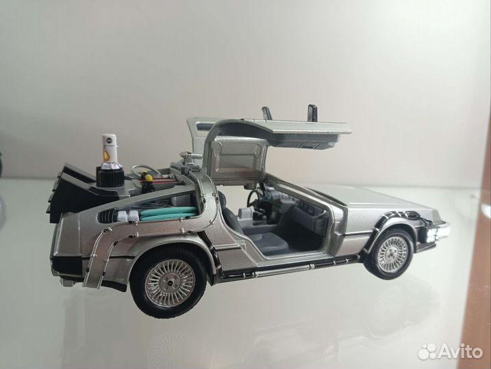 Модель 1:24 назад в будущее 2 часть