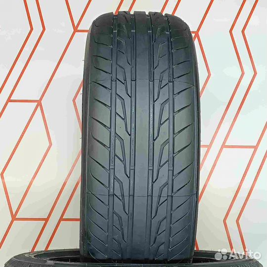 Massimo Velocita U1 235/55 R19 105W