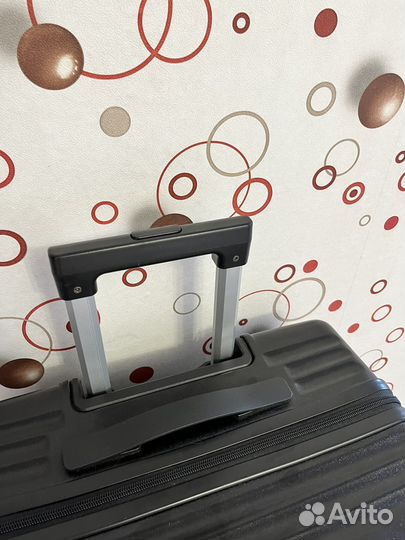 Чемодан на колесах бу