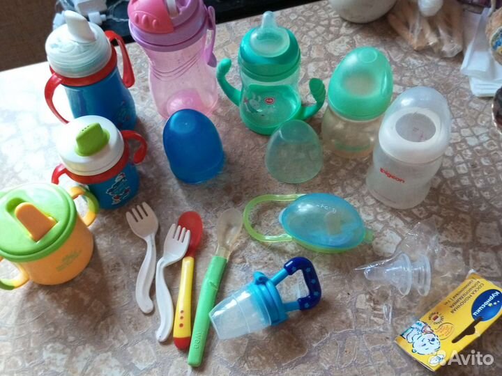 Поильники, бутылочки