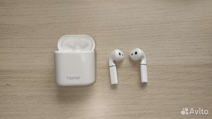 Беспроводные наушники Huawei Honor FlyPods