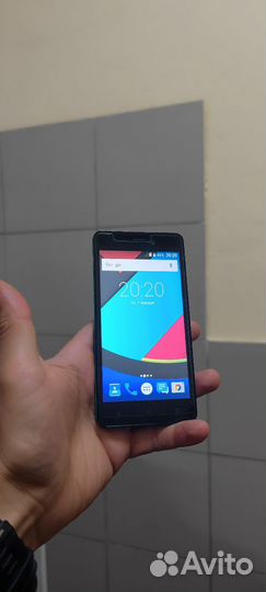 Prestigio Wize N3, 4 ГБ