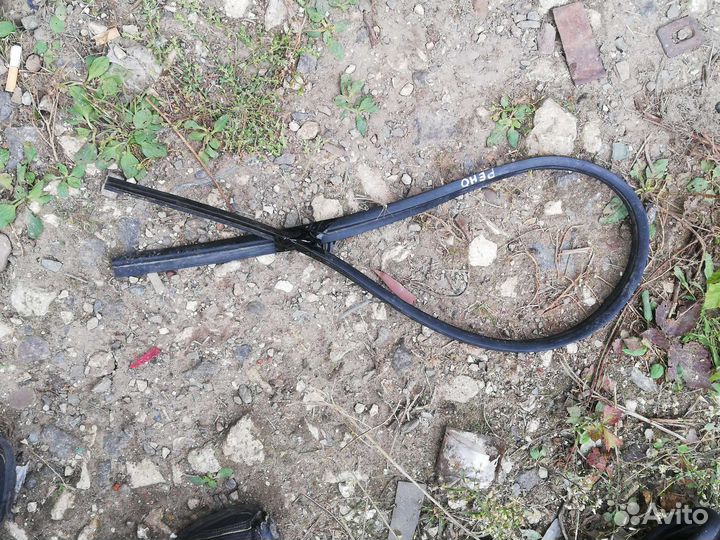 Уплотнитель Рено Сандеро