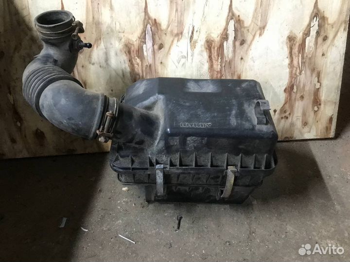 Корпус воздушного фильтра lancer x 10