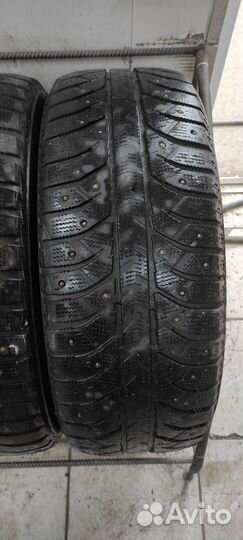 Bridgestone Ice Cruiser 5000 215/60 R16