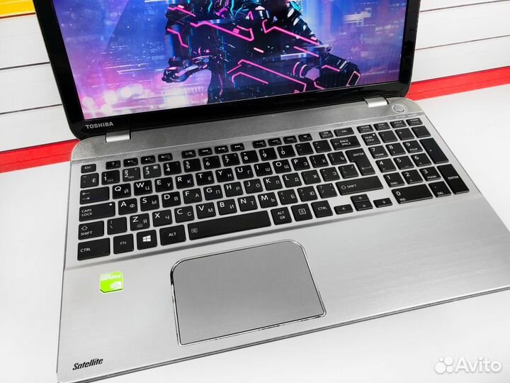 Ноутбук для работы и игр Geforce i7