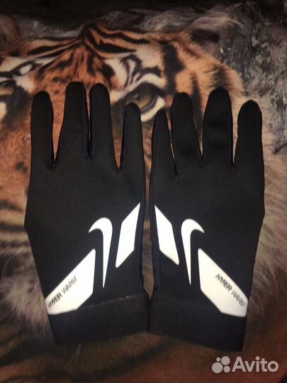 Перчатки nike drill hyperwarm