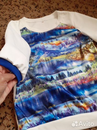 Костюм 42-44 р. новый