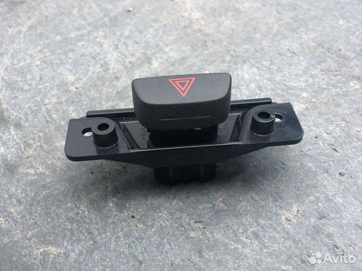 Кнопка аварийки Ford Fusion 2005-2012