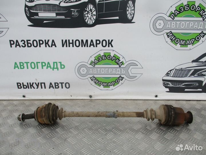 Привод передний правый Renault Logan 1 1.6 2008г