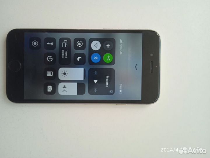 iPhone 6S, 16 ГБ