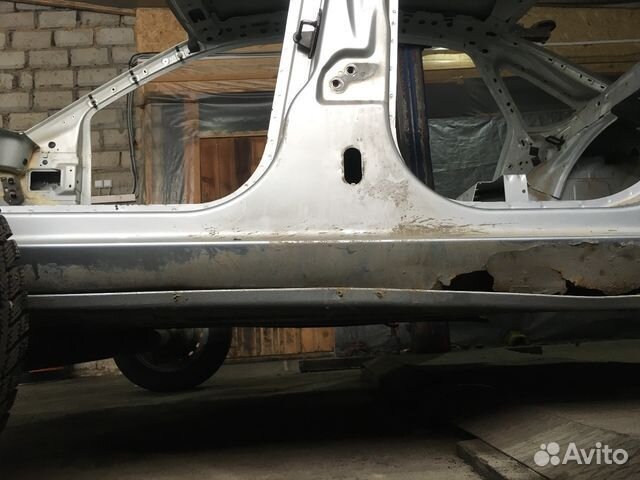 Центральная стойка левая ford focus 2 1.4 мт седан