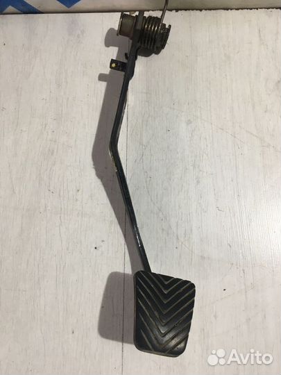 Педаль сцепления KIA cerato 2 1.6 мт седан