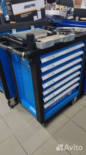 Набор инструментов в тележке, 214 предметов