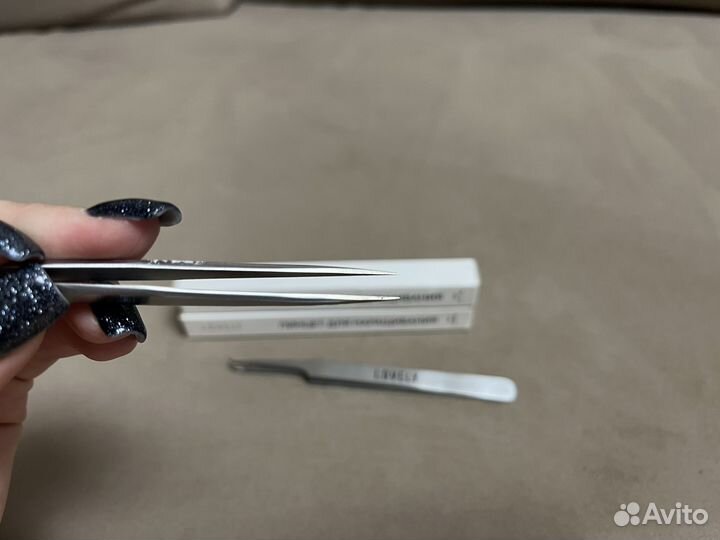 Пинцет для ресниц