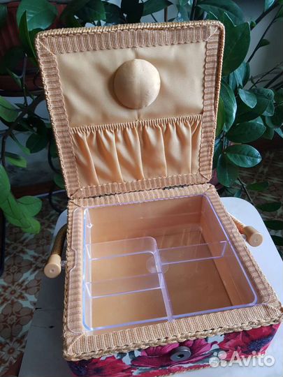 Шкатулка для рукоделия