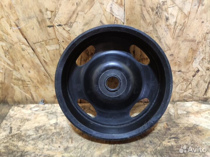 Шкив коленвала Audi A3 8P рестайлинг 2