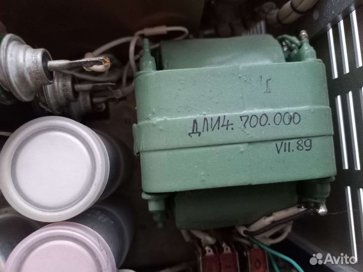 Генератор сигналов высокочастотный Г4-143