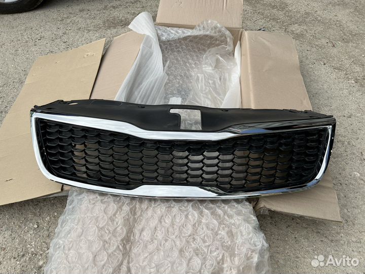 Решетка радиатора киа рио 2017