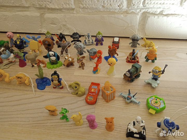 Игрушки Kinder surprise торг уместен