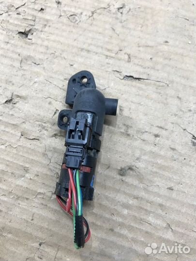 Датчик температуры воздуха в салоне Ford Mondeo BE