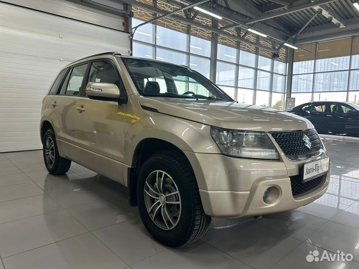 Suzuki Grand Vitara 2.0 AT, 2010, 220 000 км