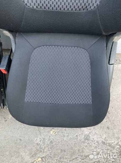 Сидения LADA vesta(седан)