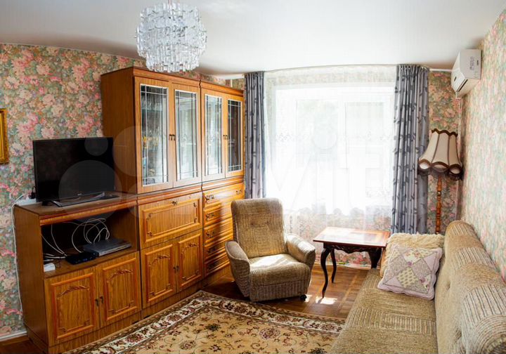 4-к. квартира, 110,8 м², 2/5 эт.