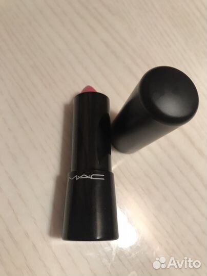 Губная помада мак