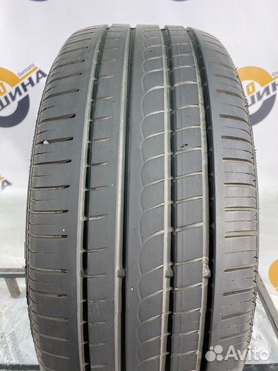 Pirelli P Zero Rosso 255/50 R19 106V