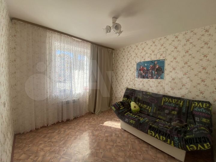 3-к. квартира, 65 м², 1/10 эт.