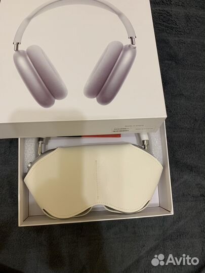 Беспроводные наушники