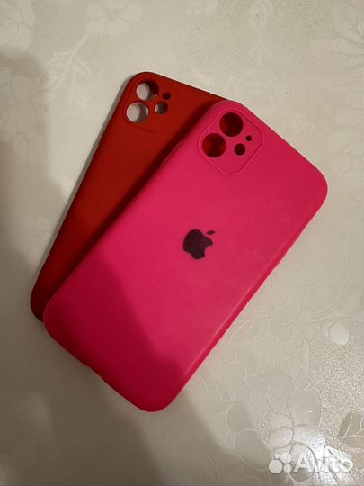 Чехол на iPhone 11