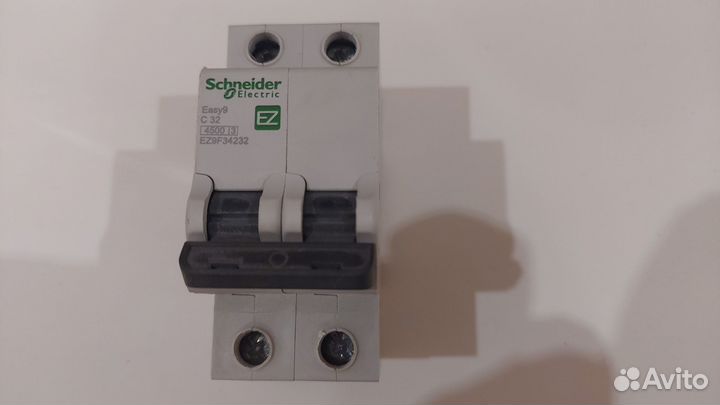 Двухполюсные автоматы