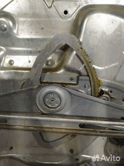 Стеклоподъемник электрический передний правый Ford