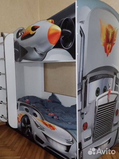 Детская двухъярусная кровать бу