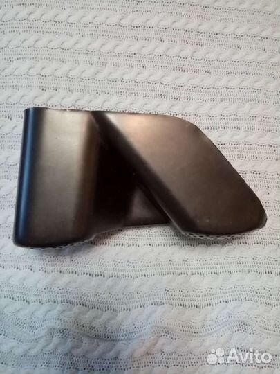 Рассекатель воздуха в напольный воздуховод авто