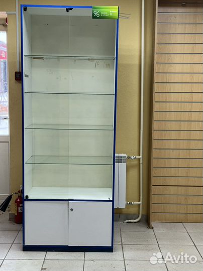 Стеллажи, витрины, экономпанели