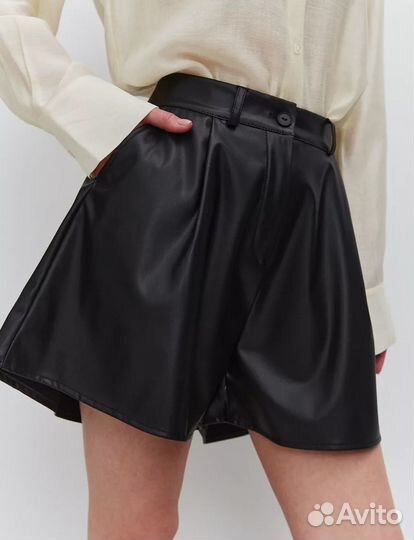 Новые шорты кожаные экокожа черные