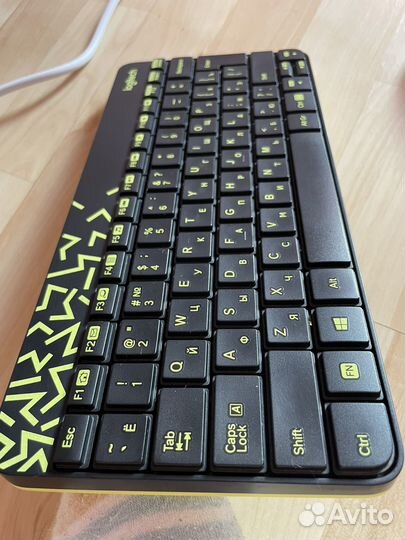 Клавиатура беспроводная Logitech MK240 Nano Black