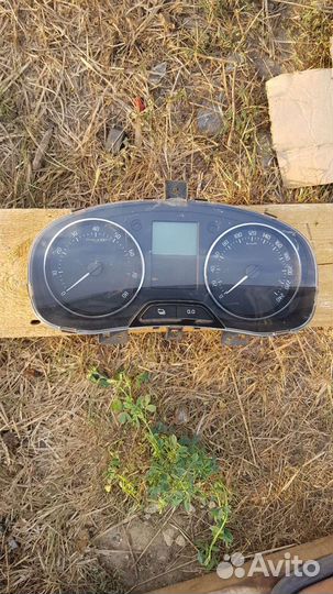 Щиток приборов Skoda Fabia 2 МКПП