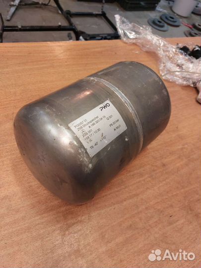 Ресивер пневмоподвески Mercedes W166 X166