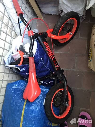 Беговел детский бу оранжевый