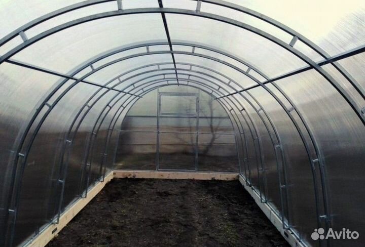 Теплица из поликарбоната