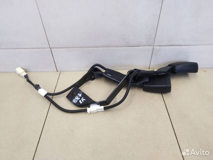 Ответная часть ремня безопасности Hi Lux 2015